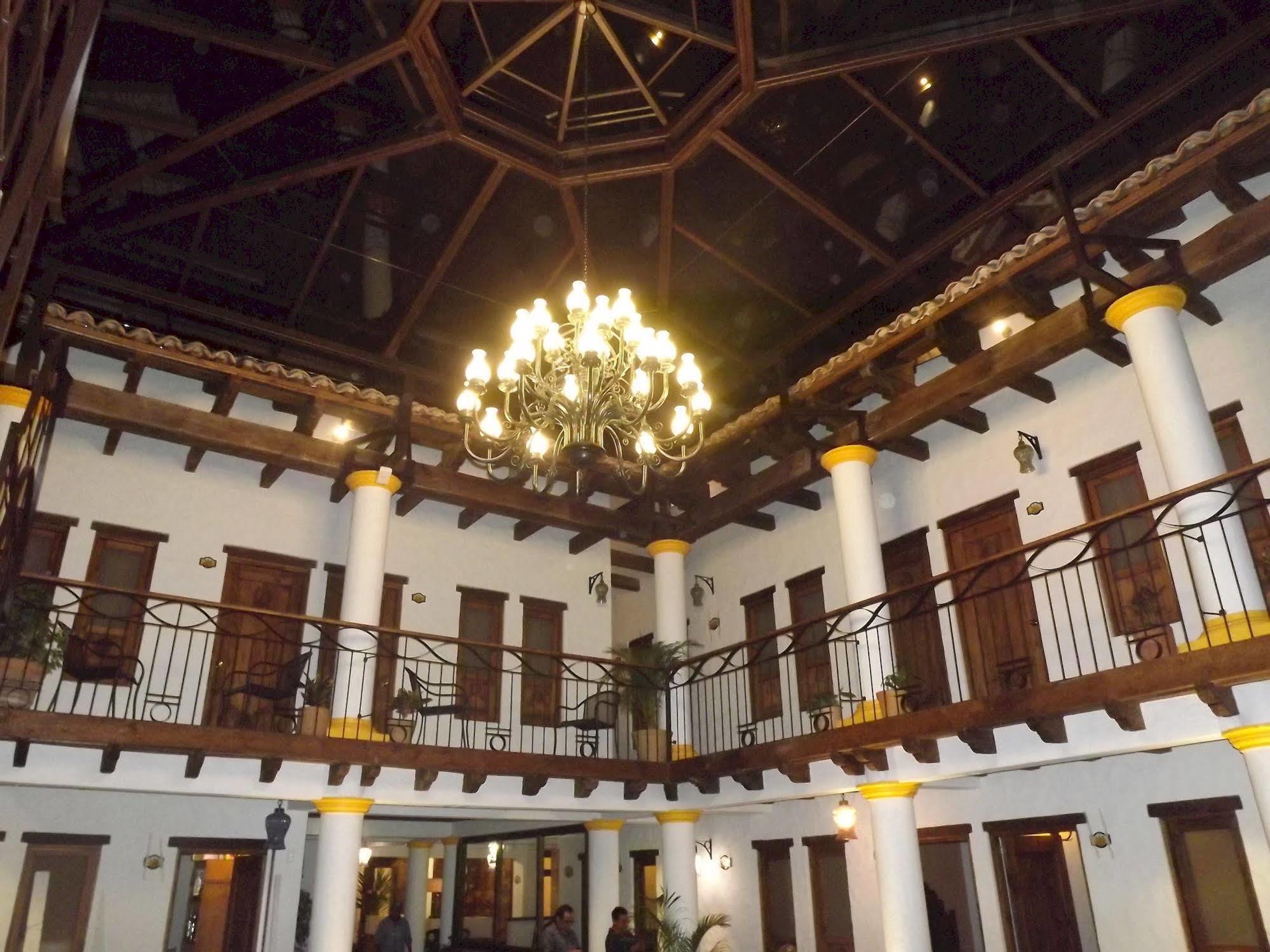Hotel Grand Maria San Cristobal de las Casas Exterior photo
